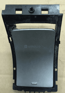 Peugeot 407 uchwyt na kubek cup holder 1