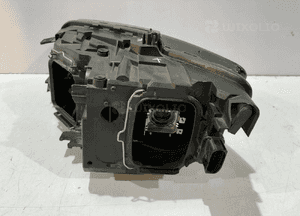 AUDI Q5 8R Lampa przednia Xenon prawa - 16373 5