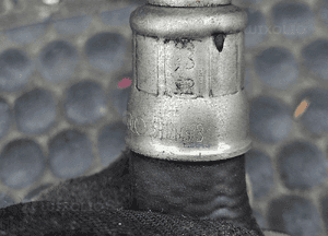 Rurka 06B145735A 06B121497B Przewod Oleju Smarowania Turbo Turbiny 1.8 T Audi A4 B6 B7 VW 26