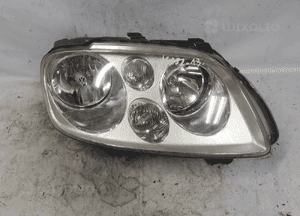 Lampa przednia prawa przód prawo volkswagen touran 1 1