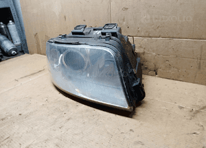 Lampa prawy przód przednia prawa XENON Audi A6 C5 Lift 4