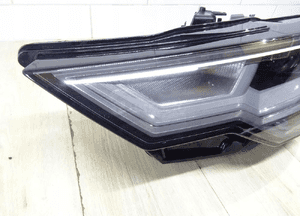 Lampa lewa audi A6 C8 4K0941033 2