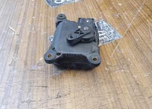 Silniczek Nagrzewnicy Mechanizm Klapy Nawiewu EUROPA AUDI A6 C5 14