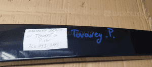 Osłona listwa poszycie słupka prawego VW Touareg 7L 7L6853318D 5