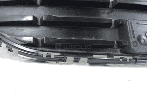 Ford fiesta MK8 viii lift 2021- atrapa grill chłodnicy zderzaka NX7B-8200-A 4