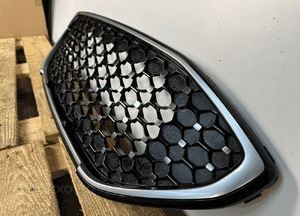 Grill atrapa zderzaka przód przedni ford puma MK2 vignale L1TB-8B271-C cały 3
