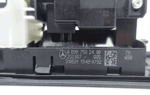 Kamera mikrostyk klapy bagażnika mercedes W247 6