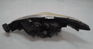Lampa przednia prawa mazda 5 8
