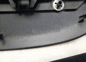 Jaguar xf X250 07-11r listwa nadkole błotnik oryg 8