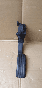 Pedał gazu potencjometr Opel Vivaro B Trafic III 180020024R 1