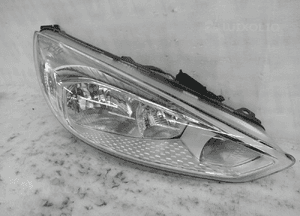 Ford focus MK3 lift zwykła idealna lampa przednia prawa 3