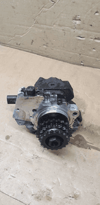 Pompa wtryskowa paliwa BMW 3 E90 7798333 5