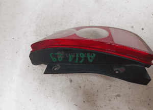 Tyl tylna lampa prawa nissan micra K12 2