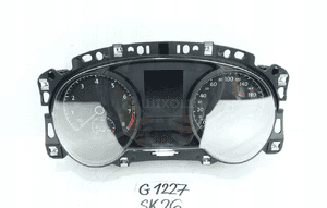 Vw golf sportsvan 2013- zegar licznik 10272M 517920740E 1