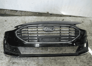 Ford focus MK4 lift z grilem idealny zderzak przedni 1