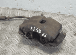 Audi A3 8P 2.0 zacisk hamulcowy przód przedni prawy 1