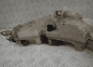 ZBIORNICZEK SPRYSKIWACZY  A6 C6 XENON 4F0955453 DOSTĘPNE 2 SZTUKI 4