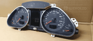 Licznik zegary Audi A6 C6 3.0 TDI 4F0920900N 4F0910900A 3