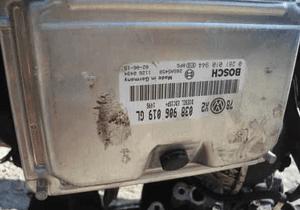 Audi A4 A6 VW 1.9 TDI Komputer sterownik silnika 1