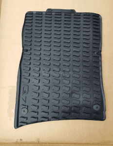 Dywaniki gumowe Audi Q7 4L2061501 przód RL 6