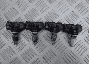 CZUJNIKI CIŚNIENIA TPMS AUDI VW 5Q0907275B RADOM 1