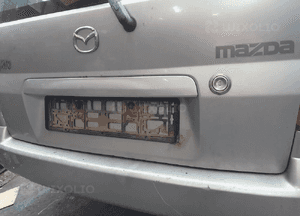 Mazda Demio Szyba tylna tył z klapą w klapie kolor 22V 3