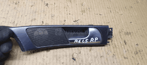 Klamka wewnętrzna prawy przód przednia prawa Audi A6 C5 4B0837020 1