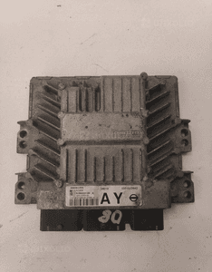 Nissan Qashqai oe S180033104A STEROWNIK SILNIKA KOMPUTER