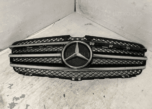 Atrapa grill mercedes r klasa W251 lift A2518880060 1