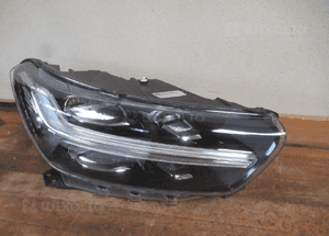 Lampa przednia przód prawa volvo XC40 full led 32293923 2017-2022 2