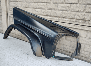 Mercedes g klasa W463 W464 błotnik prawy przedni 2