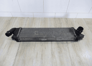Intercooler renault trafic vivaro talento NV300 93868349 1