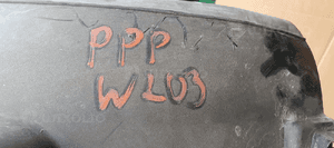 Nadkole prawy przód przednie prawe Mercedes W209 A2098840622 A2098800424 6