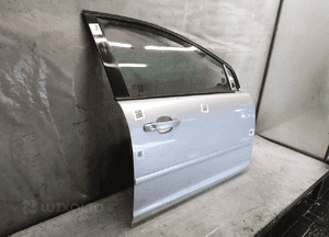 Drzwi przód przednie prawe ford focus MK.2 ii 03 srebrny 5D 5 drzwi hb 2