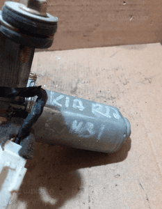 SILNICZEK WYCIERACZKI tył kia rio 03511-1240 4