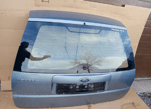 Klapa bagażnika Ford Mondeo MK3 Kombi 1