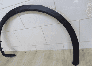 Listwa błotnika prawy tył porsche cayenne ii 7P5853828D 2