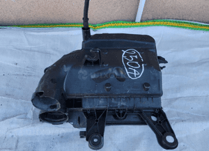Obudowa filtra powietrza peugeot 5008 i 508 1.6 ehdi e-hdi 9673061080 3
