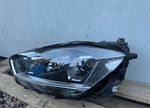 Lampa przód lewa vw golf vii 510 sportsvan xenon 2