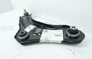 WAHACZ PRAWY PRZÓD RENAULT MEGANE IV 3