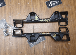 Isofix Mocowanie Fotelika Uchwyt Uchwyty Komplet Sruby Audi A4 B6 B7 1