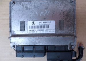 Komputer silnika 1.4 mpi skoda fabia i 047906033C