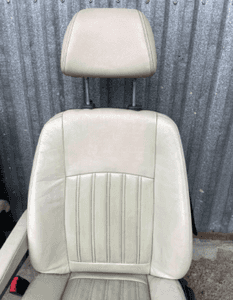 VIANO 639 fotel przedni przód fotele podłokietnik x-clusive skora LIFT 7