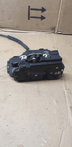 Zamek drzwi prawy przód przedni VW Passat B5 8 Pin 3B1837016A 4