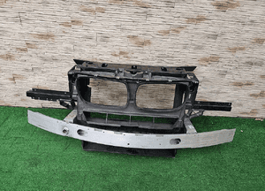 Pas przedni wzmocnie bmw X3 F25 X4 F26 usa 1