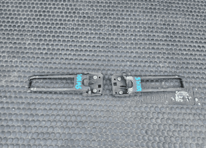 Zawias Zawiasy Maski 9017500351 9017500451 Ogranicznik Drzwi Tyl Mercedes Sprinter 901 903 95-06r VW LT 23
