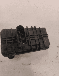 BMW 2.0d n47 e90 e60 f10 49335-19400 6nw010099 NASTAWNIK TURBINY 2
