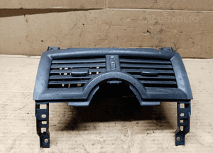 Kratka nawiewu powietrza środkowa Renault Megane II 2 A1007021 A1007049 1