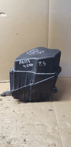 Obudowa filtra powietrza Audi A8 D3 4.2 TDI 4E0133824K 3