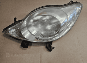 Peugeot 107 lampa przód przednia lewa EU 2